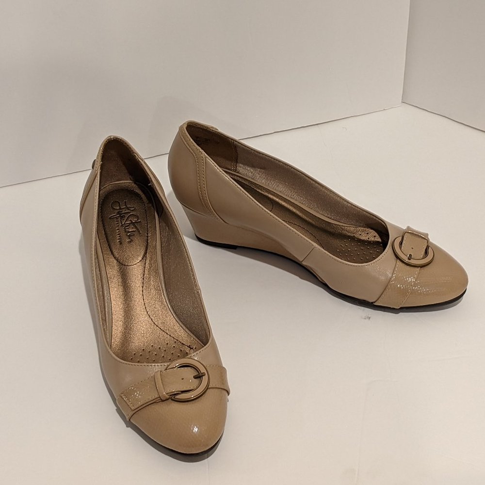 Wedge pumps (0224) | Available Until 5/15